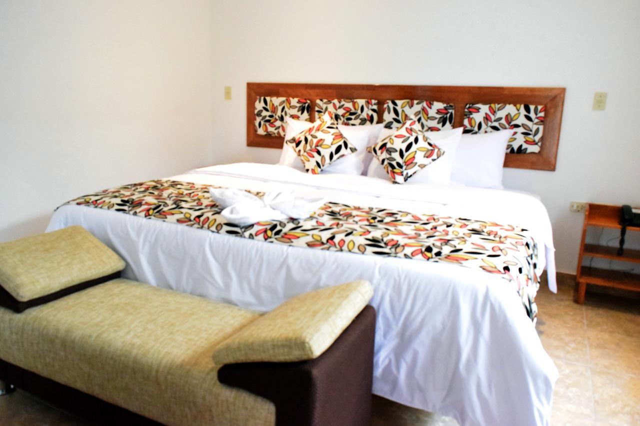 Hotel Jungle House Iquitos Kültér fotó